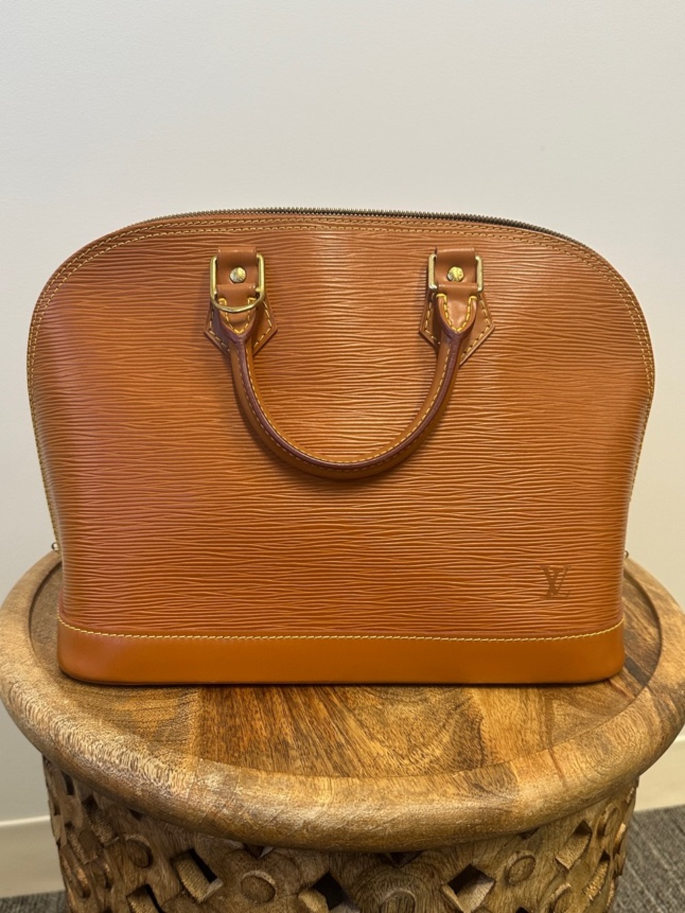 Vintage 2007 Louis Vuitton Alma PM - Epi Leather - Tan